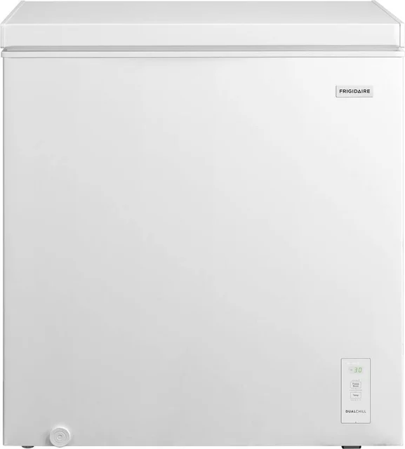 Frigidaire 7.0 cu. ft. Garage-Ready Chest Freezer (FFCS0762AW)